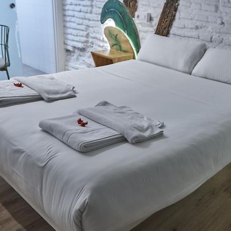 Pension Aliciazzz Bed And Breakfast Bilbao Eksteriør billede