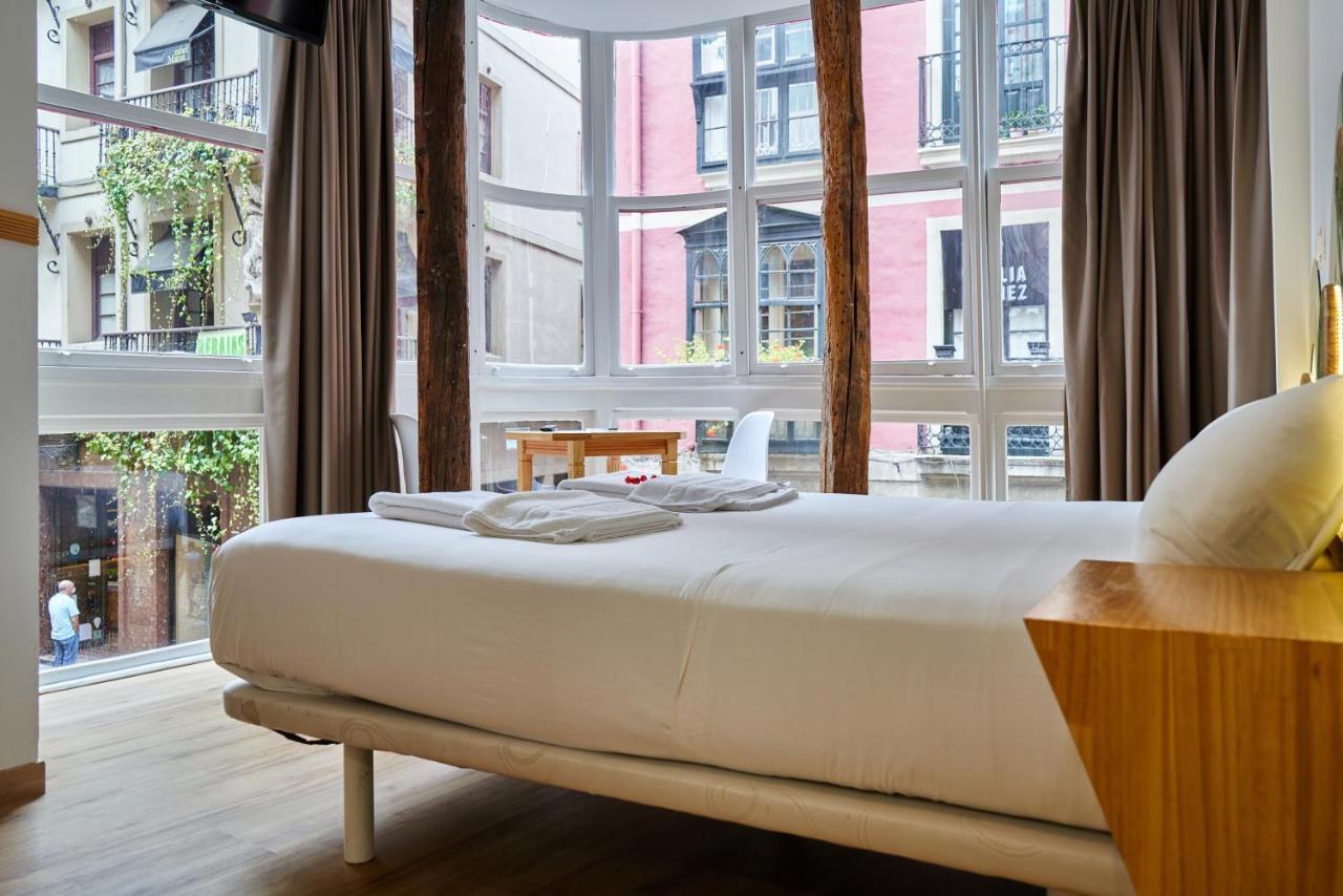 Pension Aliciazzz Bed And Breakfast Bilbao Eksteriør billede