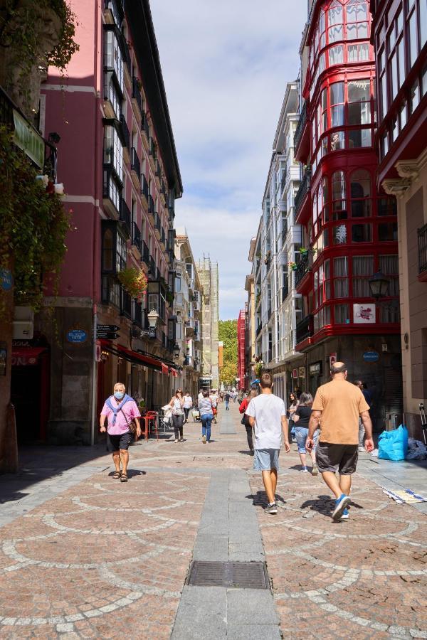 Pension Aliciazzz Bed And Breakfast Bilbao Eksteriør billede