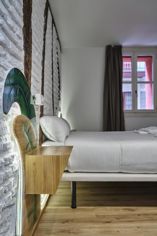 Pension Aliciazzz Bed And Breakfast Bilbao Eksteriør billede